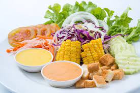 Sebenarnya membuat salad sayur tidak jauh berbeda dari membuat salad buah. Memilih Salad Dressing Yang Paling Sehat Hello Sehat