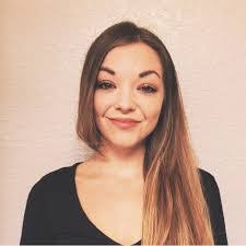 Sueann Dose's Instagram, Twitter & Facebook