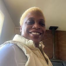 Latisha Simpson's Instagram, Twitter & Facebook