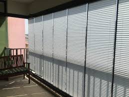 2 adet balkonumuda cam balkon sistemi yaptirdik.suan perde yaptirmayi dusunuyorum.zebra mi stor mu olmali.kararsızım bu konuda deneyimi ve fikri olan lutfen yardimini bekliyorum bu kararsizliktan cikmam icin onerilerinize ihtiyacim var.simdiden tesekkurler☺☺? Cam Balkon Perdesi Istanbul Cam Balkon Plise Perde Sistemleri