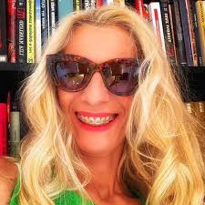 Barbara Barby's Instagram, Twitter & Facebook