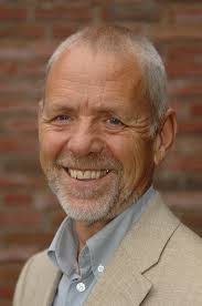 About Dr. Jan C. Wulff