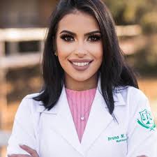 Nutricionista Bruna Marinho