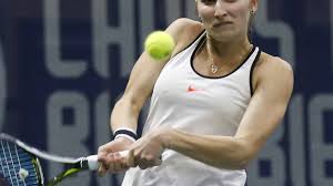 Born 28 june 1999) is a czech professional tennis player. Marketa Vondrousova Schafft Die Uberraschung Fm1today