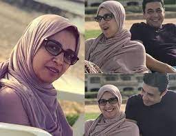 تصدرت الفنانة المعتزلة حنان ترك محركات البحث على جوجل، بعد ظهورها الأخير مع زوجها رجل الأعمال محمود مالك. Ø­Ù†Ø§Ù† ØªØ±Ùƒ ÙÙŠ Ø§Ø­Ø¯Ø« ØµÙˆØ±Ø© Ù„Ù‡Ø§ Ù…Ø¹ Ø²ÙˆØ¬Ù‡Ø§ Ù…Ø­Ù…ÙˆØ¯ Ù…Ø§Ù„Ùƒ Ù…ÙˆÙ‚Ø¹ Ø¹Ø±Ø¨ÙŠ Ø£Ù…Ø±ÙŠÙƒÙŠ