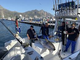 Hout bay lions craft market, hout bay, western cape, south africa. Tuna Derby Hout Bay Day 1 Biggest Fish 91 2kg