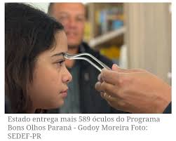 Chega de vidros embaçados e manchados! Conte com a Breschi Limpeza de  Vidros para um resultado impecável! Nós somos especialistas em LIMPEZA  PROFISSIONAL EM VIDROS, trazendo de volta a transparência e o