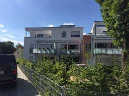 Die meisten deutschen wohnen in mehrfamilienhäusern mit bis zu zehn wohnungen. 4 Zimmer Wohnung Zu Vermieten Winner Zeile 5 90482 Nurnberg Mogeldorf Mapio Net
