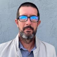 200+ "Liván" profiles