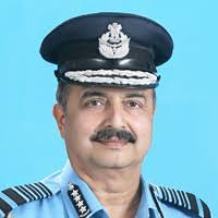 Evelyn Bryan's Instagram, Twitter & Facebook