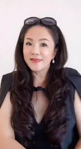 @chris chee#马来西亚#自我介绍#接下来的日子，将会为大家分享快乐，甜蜜，温馨，感动和搞笑的生活点点滴滴！