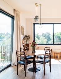 Budget blinds is here to help you design stylish window blinds for your home. These Expert Tips For Curtains And Blinds Will Give Your Home Major Style