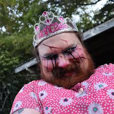 Clarissa invites you all to her princess party this Friday night 👑 But  remember to tell her she's the prettiest princess or else she'll RIP YOUR  HEAD OFF 👹 Book online or