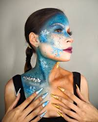 Santa llegó antes éste año 🎅🏻🎁 @roses_makeup_artistry y @mixtyshine te  trae 4 sorteos éste mes de Diciembre, tan solo tienes que seguir los  siguientes pasos: 🎄Tienes que estar siguiendo ambas páginas. 🎄Darle