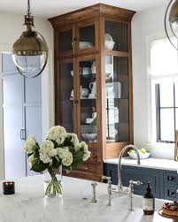 The Pendants Are Beautiful And The Built In Buffet Look Cabinet Is Stunning In 2020 Home Home Decor Kitchen Home Decor