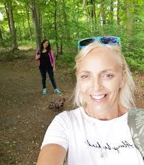 Jackie Bicknell's Instagram, Twitter & Facebook