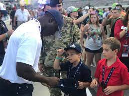 Veterinary medicine is an economically stable profession with a salary that tends to increase steadily with each. 5 Steps To Success From A Sailor Turned Nascar Driver Military Com