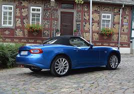 Truecar has 116 used fiat 124 spider s for sale nationwide, including a classica and a classica. Auto Reise Creative Fiat 124 Spider Eine Ikone Kehrt Zuruck