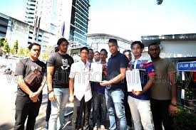 Balai polis ara damansara (jln pju 1a/1)tel: Pemuda Umno Serah Memorandum Di Ipd Bukit Aman