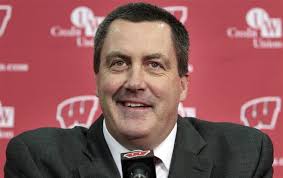 Pay for UW football assistant coaches increases