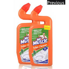 It changes color from green to blue while working and fizzes on contact with lime scale. Mr Muscle Advanced Toilet Cleaner Pine 500ml X 2 Shopee Malaysia