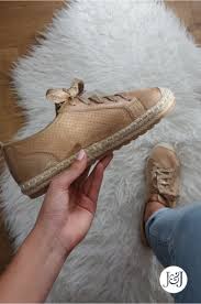 Maybe you would like to learn more about one of these? Espadrilles A Lacets Binti