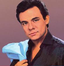 Don José José en entrevista con el gran Paco Stanley calculamos las fechas  si no nos equivocamos es entre a principios del 93 y a finales de ese mismo  año en donde