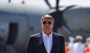 Deoarece modelele de rame pentru ochelarii cu dioptrii sint. Cine Este Krista Sora Lui Klaus Iohannis AdevÄƒrul Despre Familia PreÈ™edintelui Impact