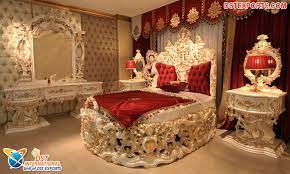 Our luxury bedroom sets for sale can turn your space into an oasis of serenity, a personal retreat from the hustle and bustle of the daily grind. Luxury Master Bedroom Furniture For Home Wedding Stages
