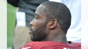 Defense Records 10 Sacks In Historic Performance