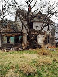 Abandoned Home In Guthrie It Was Very Creepy The Weirdest Thing Was Everything Was Still Inside Fur Old Abandoned Houses Abandoned Houses Abandoned Buildings