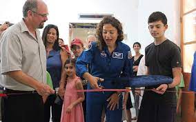 Jessica ulrika meir is an american nasa astronaut, marine biologist, and physiologist. No Risk No Reward Says Fearless Jewish Astronaut Jessica Meir The Times Of Israel