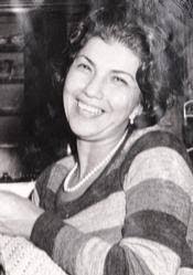 Jackie Seus's Instagram, Twitter & Facebook