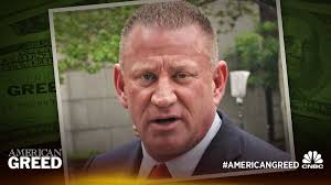 American Greed على X: "Ross Mandell blows $5k at strip club w CLIENT $. His  $140M fraud=12 yrs jail #WasItWorthIt? #AmericanGreed Fri@ 11P  https://t.co/PEnVQKzGDj"