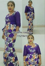 Bu uygulama, afrikalı kadına değer veren bazin stili bir seçim sunar. Pin By Merry Loum On Modeles De Taille Basse Latest African Fashion Dresses African Clothing Kitenge Fashion