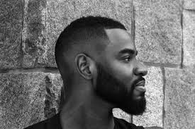 Coiffure Afro Homme Zoom Sur Les Coupes Tendance Pour Afficher Un Look Branche