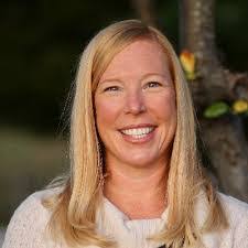 Kristi White's Instagram, Twitter & Facebook