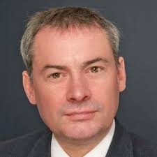 RICS installs temporary President