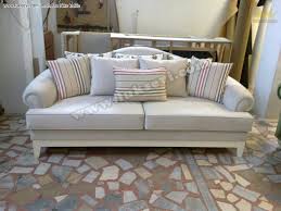 Bumudur.com olarak sizlere en kaliteli en sağlam ve. Avangart Uclu Kanepe Ahsap Baza Ayakli Zengin Renk Secenekleri Luksevi