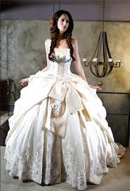 Royal Fan Princess Wedding Dress Design Romantic Wedding Dresses Fashion Blogs Ball Gown Dresses Tulle Wedding Dress Wedding Dresses Romantic