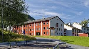 Check spelling or type a new query. To Vidaregaande Skular Til Sals Vestland Fylkeskommune
