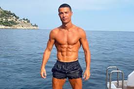 00 ($7.65/fl oz) save more with subscribe & save. Cristiano Ronaldo Shows Off The Ultimate Summer Bod On His Euro Holiday Man Of Many