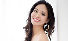 người đẹp Ngân Hà