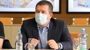 Hejtmani libereckého, pardubického, karlovarského, středočeského a olomouckého kraje a primátor prahy vyhlásí v případě neprodloužení nouzového stavu stav nebezpečí na území svých krajů. Vlada Ma Mit Moznost Vyhlasit I Stav Nebezpeci Rika Hamacek Kvuli Pandemii Ci Suchu Aktualne Cz