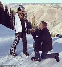 The venture capitalist popped the question on feb. Paris Hilton S Rumored Boyfriend Carter Reum Deletes Instagram One Week After Golden Globes Outing Daily Mail Online