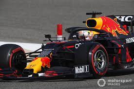 De teams gebruiken deze vrije trainingen om hun wagens juist af te stellen op het circuit en om de bandenkeuze te kunnen maken. Verstappen Snelste Tijdens Eerste Formule 1 Training Van 2021