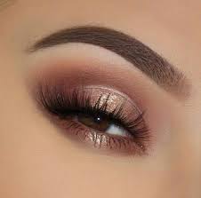 52 Mejores Looks Y Tutoriales De Maquillaje De Ojos Dorados 2020 Goruntuler Ile Goz Fari Makyaj Trendleri Eye Makeup
