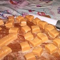 Caramels Mous Au Beurre Sale Recette Caramel Mou Caramel Recettes Sucrees