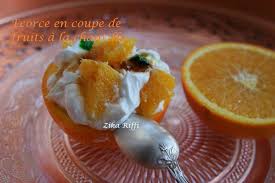 Ecorce Coupe De Fruits A La Chantilly Cuisine De Zika Cuisine Alimentation Coupe De Fruit