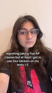 hana cochinwala (@h.cochinwala)